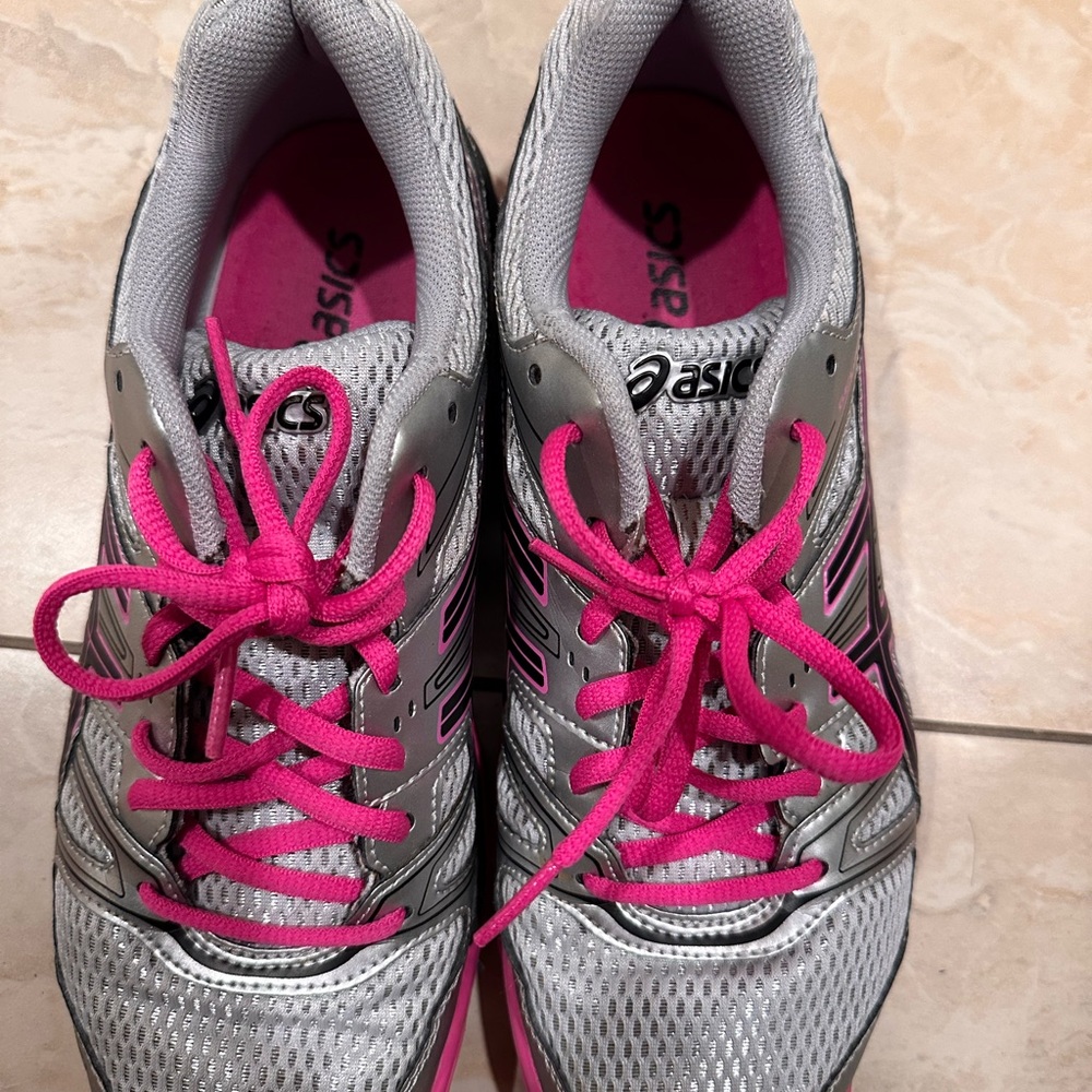 Asics Volleyball Sneakers